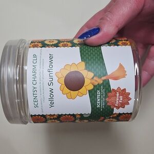 Scentcy Yellow Sunflower Charm Clip NEW